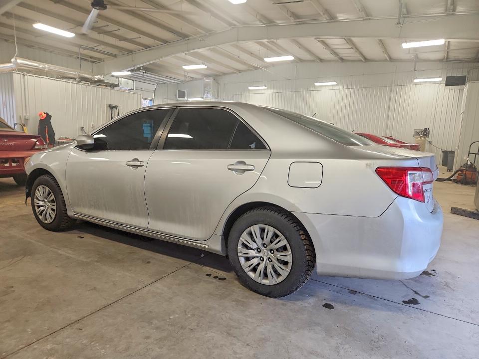 Photo 2 from auction – 2014 TOYOTA CAMRY with VIN 4T1BD1FK2EU141045