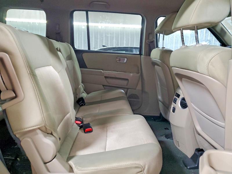 Photo 10 from auction – 2015 HONDA PILOT LX with VIN 5FNYF4H20FB009614