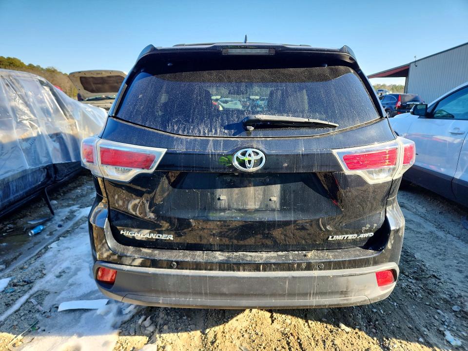 Photo 6 from auction – 2014 TOYOTA HIGHLANDER with VIN 5TDDKRFH0ES008522