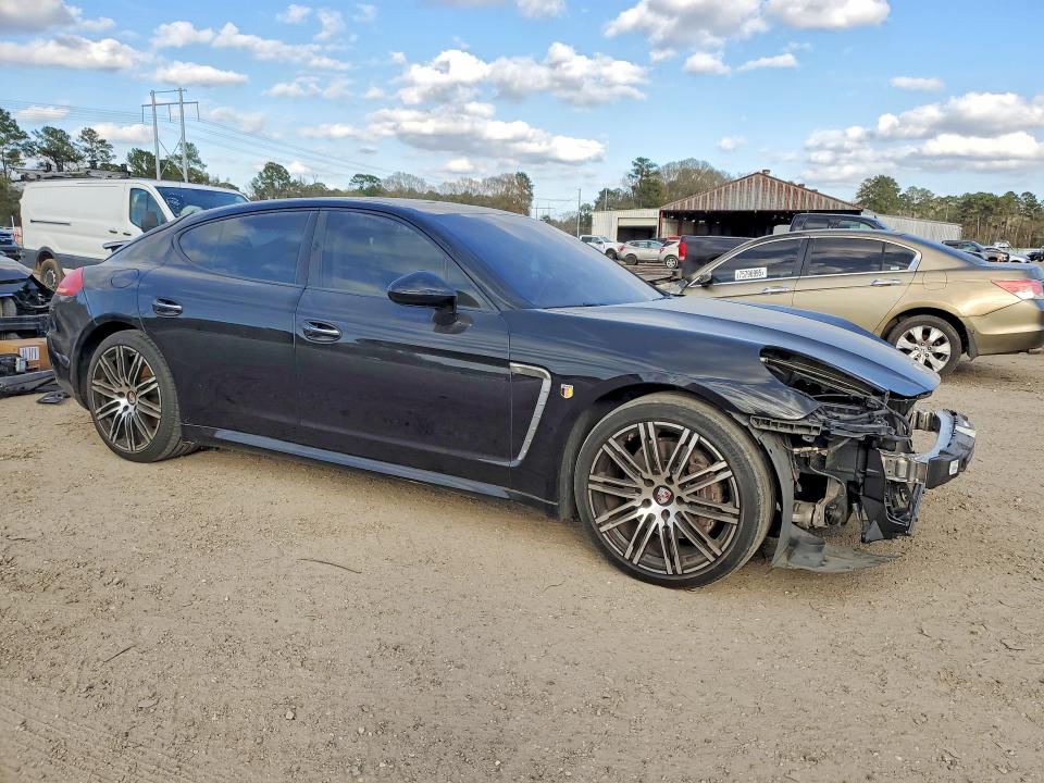 Photo 4 from auction – 2014 PORSCHE PANAMERA 2 with VIN WP0AA2A73EL007930