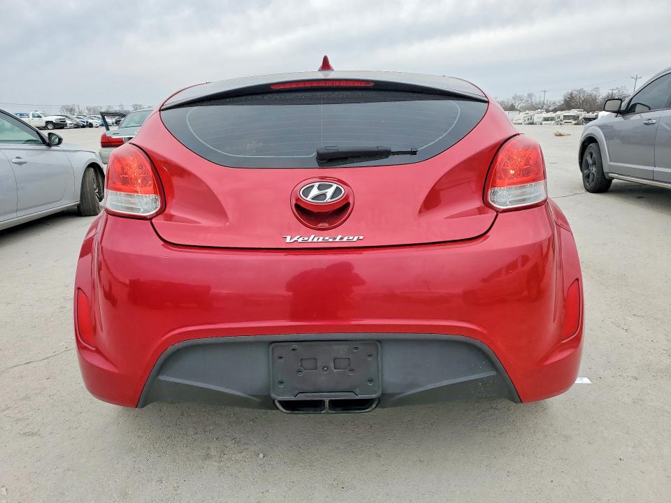 Photo 6 from auction – 2012 HYUNDAI VELOSTER with VIN KMHTC6AD9CU049876