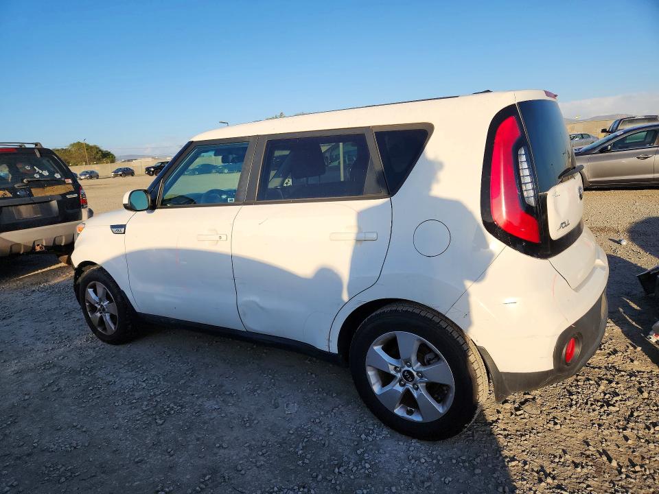 Photo 2 from auction – 2017 KIA SOUL with VIN KNDJN2A27H7424120