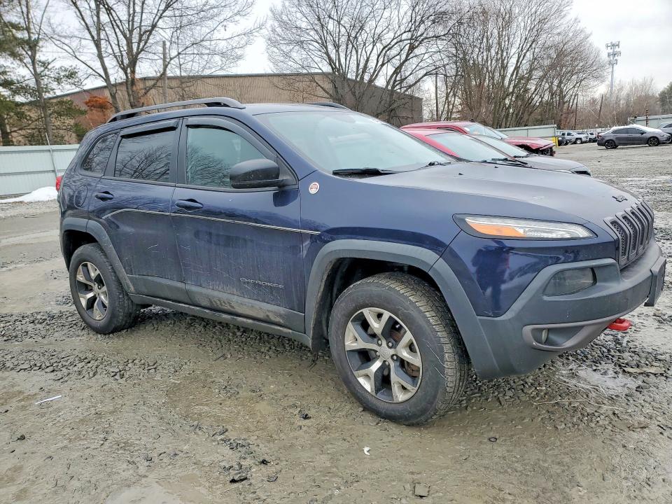 Photo 4 from auction – 2015 JEEP CHEROKEE with VIN 1C4PJMBS1FW792117