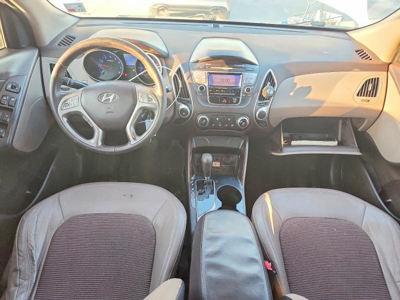 Photo 8 from auction – 2011 HYUNDAI TUCSON GLS with VIN KM8JU3AC5BU299074