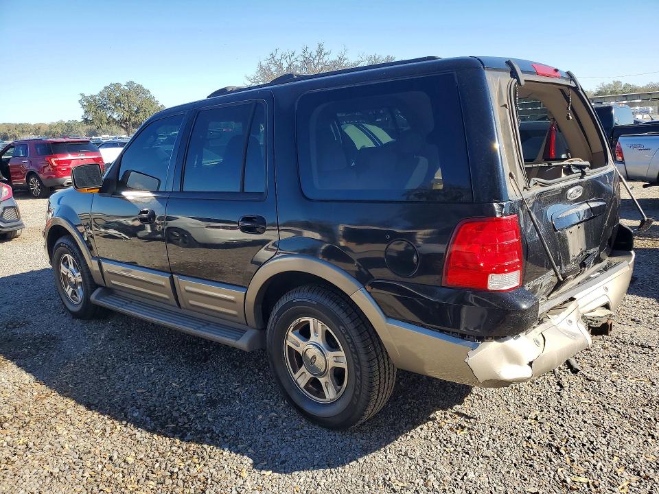 Foto 2 de la subasta – 2004 FORD EXPEDITION con VIN 1FMPU17L14LA08598