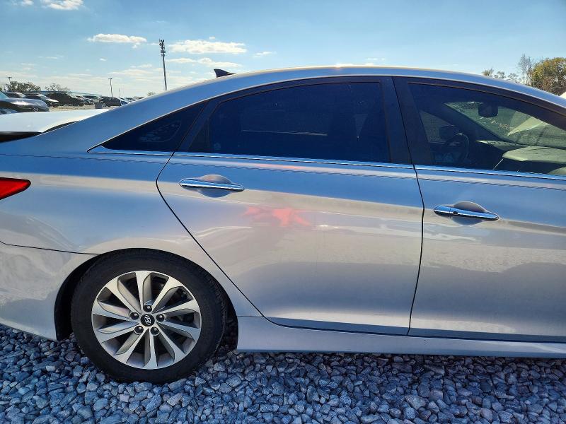 Photo 10 from auction – 2014 HYUNDAI SONATA SE with VIN 5NPEC4AC4EH817849