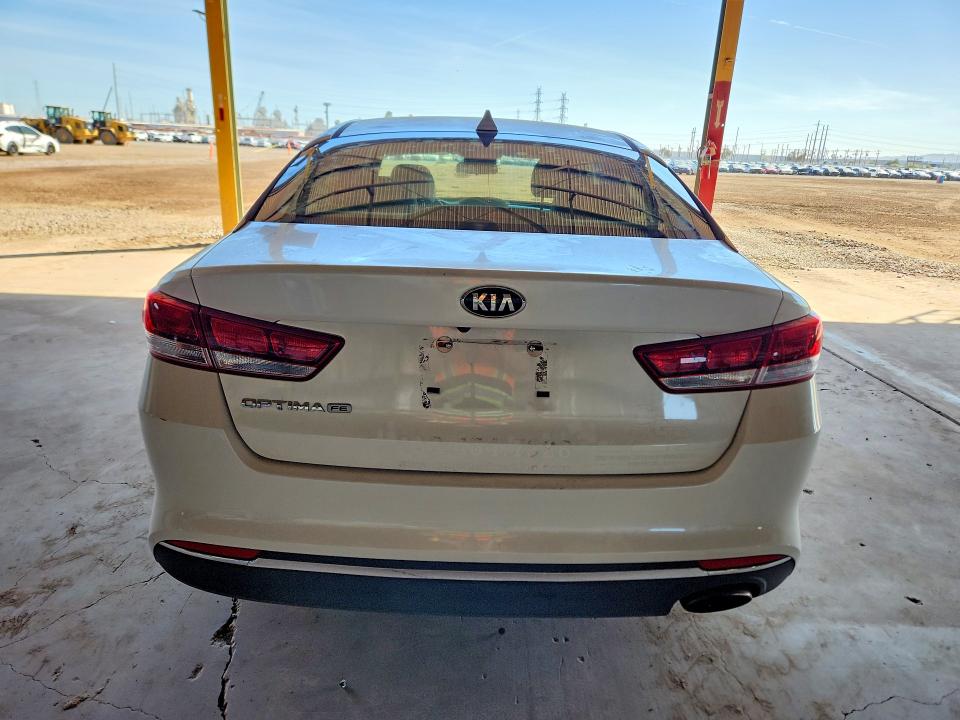 Photo 6 from auction – 2016 KIA OPTIMA with VIN KNAGT4L33G5074056