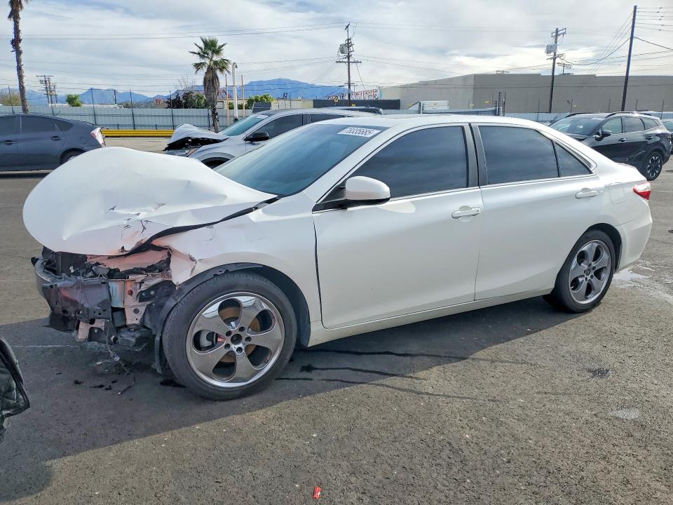 TOYOTA CAMRY 2017 with VIN 4T1BF1FKXHU312462 - Photo from auction