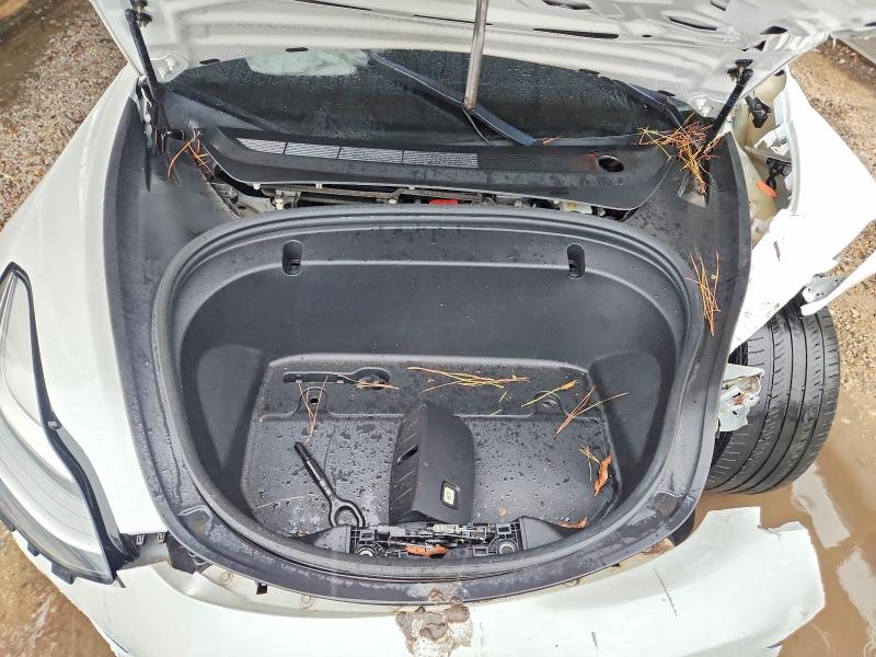 Photo 11 from auction – 2020 TESLA MODEL 3 with VIN 5YJ3E1EA4LF737519