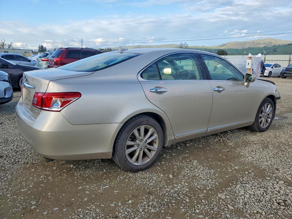 Photo 3 from auction – 2012 LEXUS ES 350 with VIN JTHBK1EG0C2496083