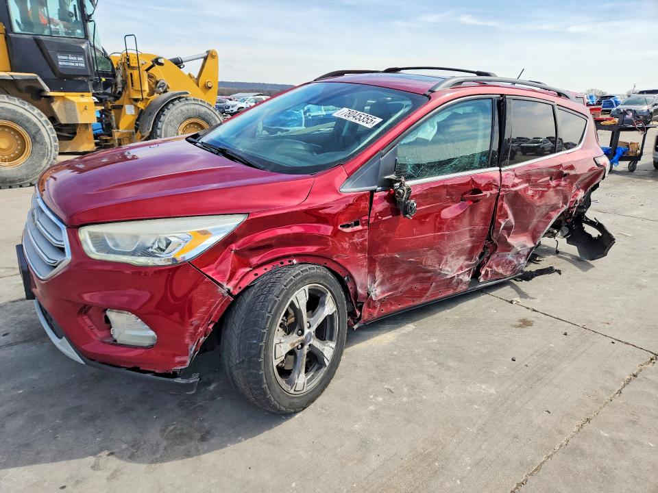 FORD ESCAPE 2018 con VIN 1FMCU9HD5JUA30971 - Foto de la subasta