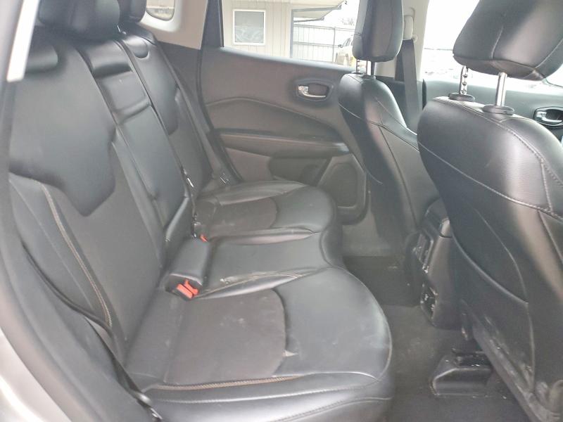 Photo 11 from auction – 2019 JEEP COMPASS with VIN 3C4NJDBB3KT733691