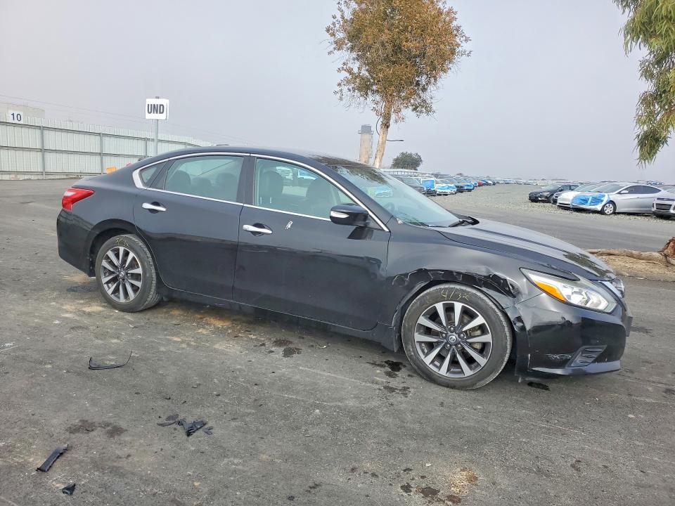 Photo 4 from auction – 2016 NISS ALTIMA with VIN 1N4AL3AP7GC234353