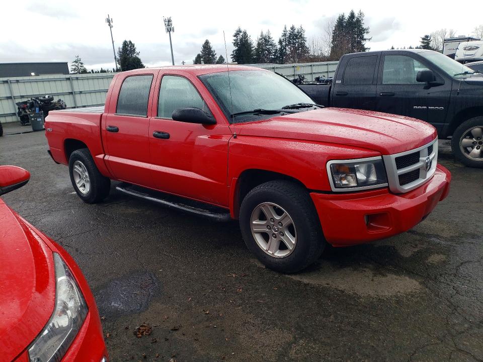 Фото 4 с аукциона – 2011 DODGE DAKOTA SLT с VIN 1D7RW3GK1BS537083