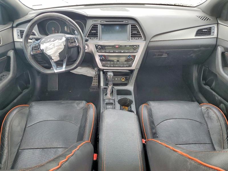 Photo 8 from auction – 2015 HYUNDAI SONATA with VIN 5NPE34AB2FH174104