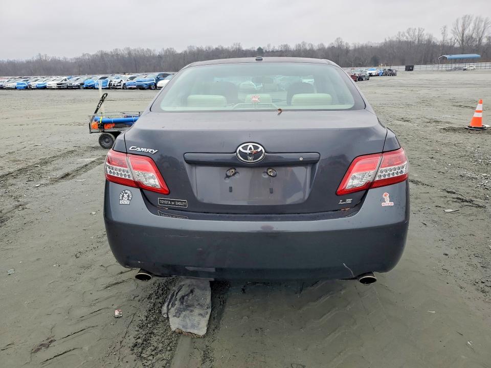 Photo 6 from auction – 2011 TOYOTA CAMRY with VIN 4T1BK3EK7BU124658