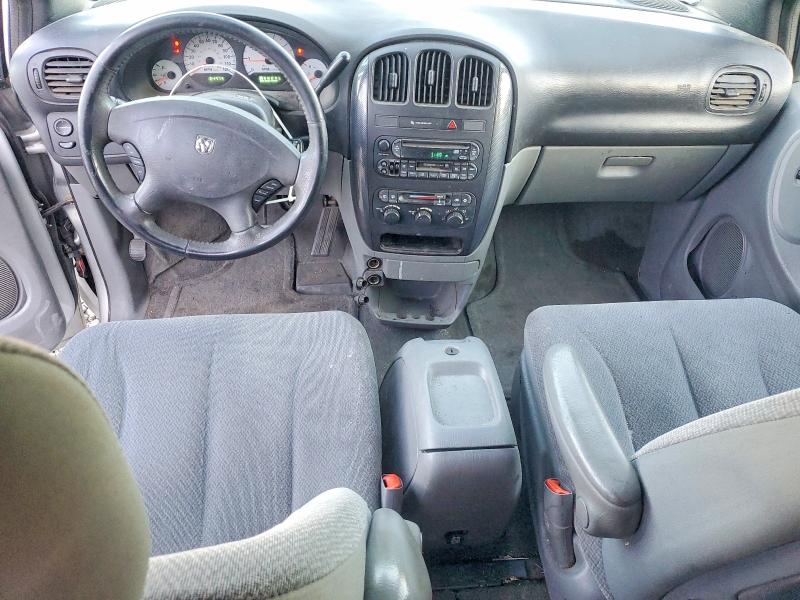 Photo 8 from auction – 2005 DODGE GRAND CARA with VIN 2D4GP44L75R159345