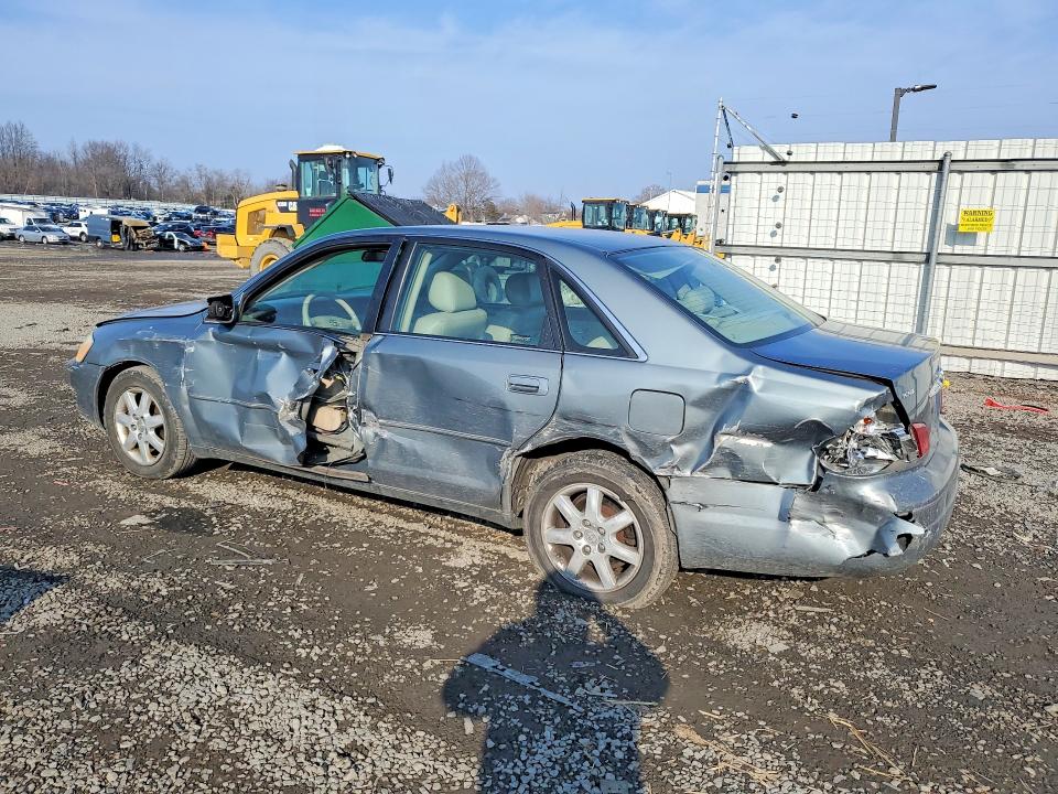 Zdjęcie 2 z aukcji – 2004 TOYOTA AVALON z VIN 4T1BF28B84U390543