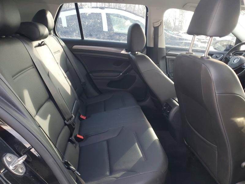 Photo 10 from auction – 2018 VOLKSWAGEN E-GOLF SEL with VIN WVWPR7AU6JW908630