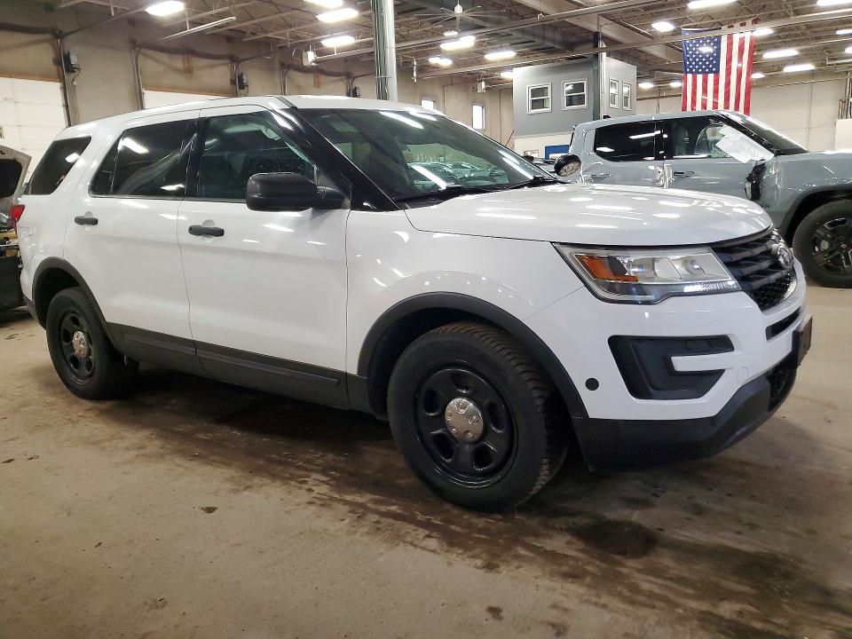Photo 4 from auction – 2018 FORD EXPLORER P with VIN 1FM5K8AR7JGB69013