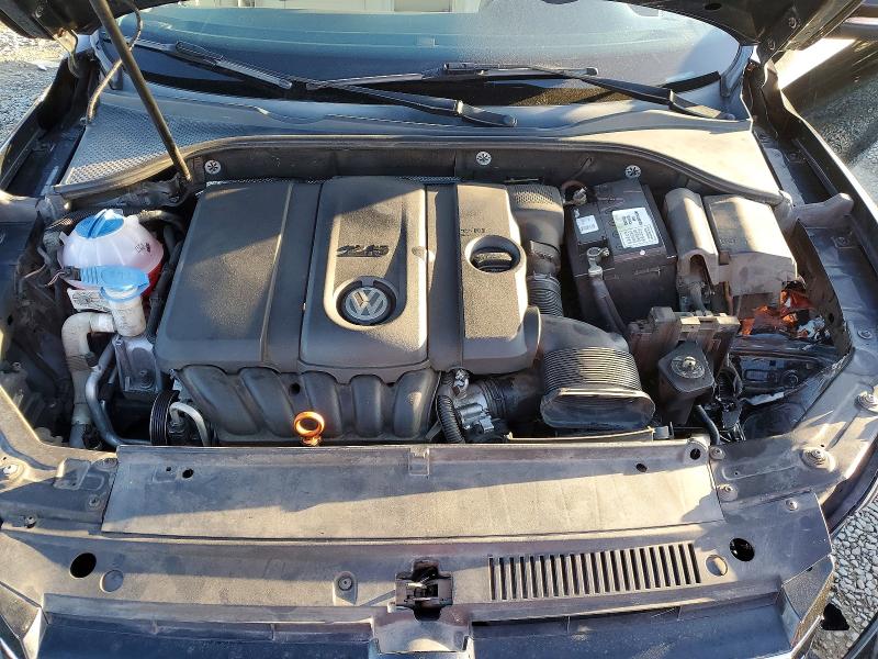 Photo 11 from auction – 2013 VOLKSWAGEN PASSAT with VIN 1VWAH7A39DC144386