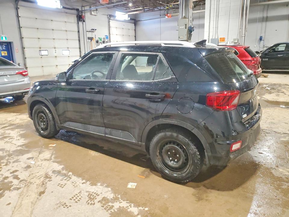 Photo 2 from auction – 2022 HYUNDAI VENUE with VIN KMHRC8A35NU144631