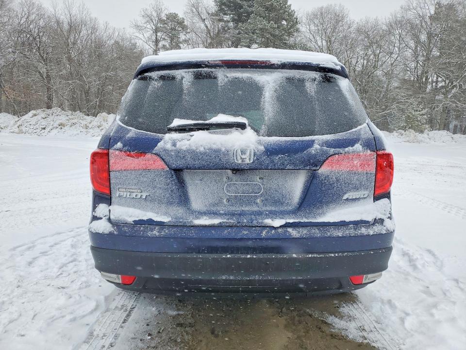 Photo 6 from auction – 2018 HONDA PILOT with VIN 5FNYF6H56JB025900