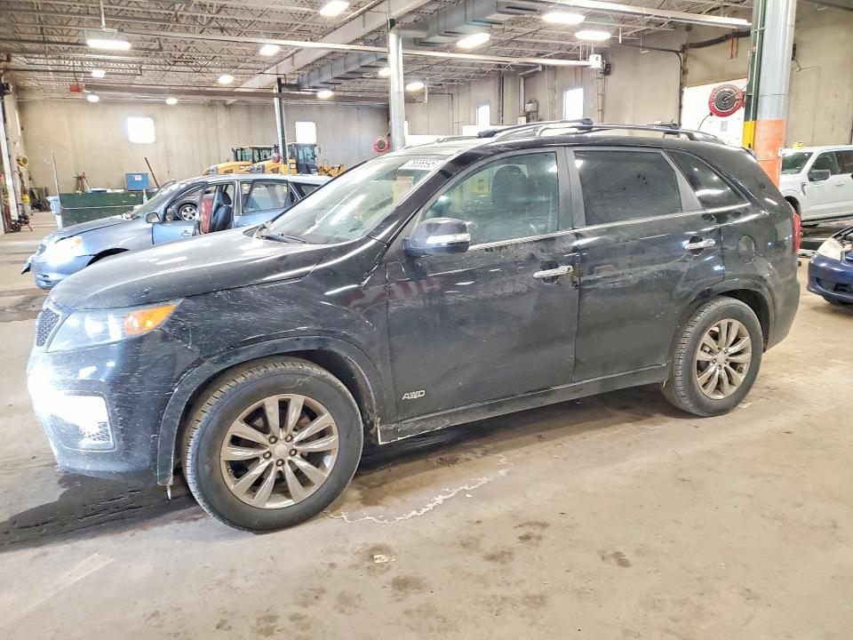 KIA SORENTO SX 2012 with VIN 5XYKWDA23CG255447 - Photo from auction