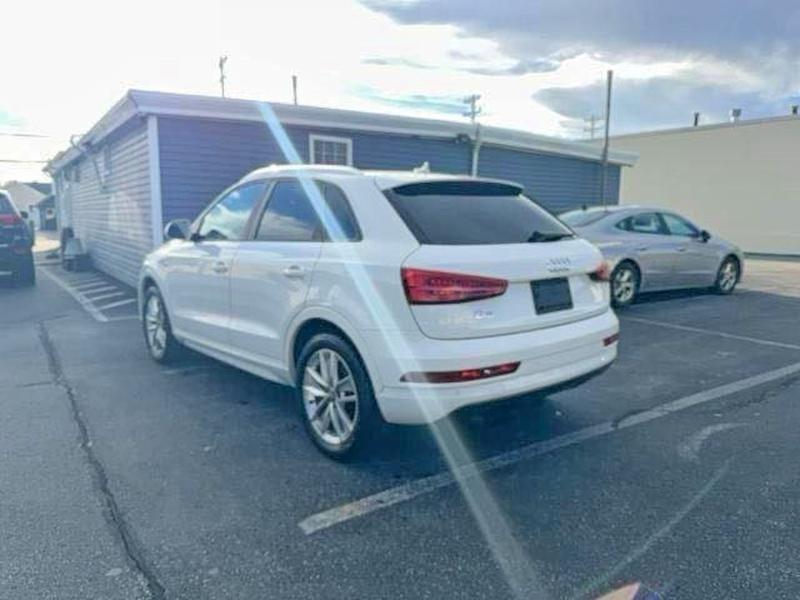 Photo 3 from auction – 2018 AUDI Q3 with VIN WA1BCCFS6JR027592