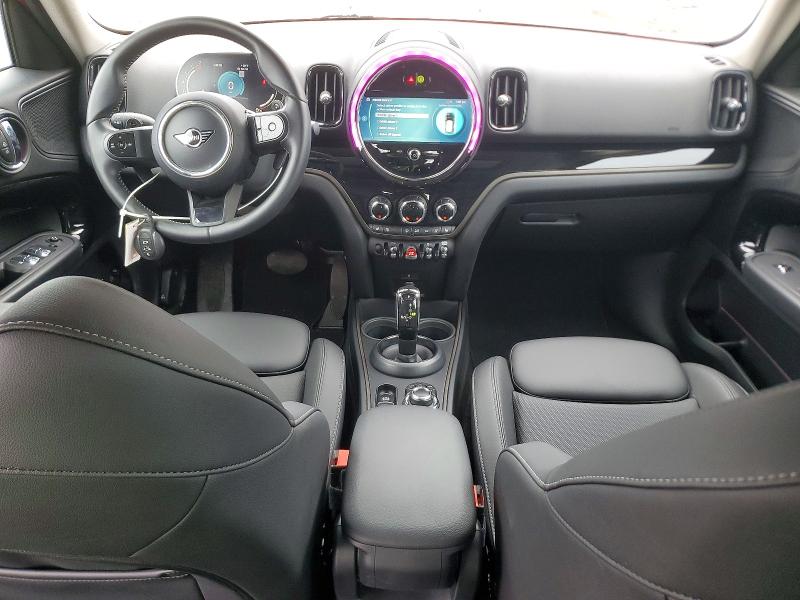 Photo 8 from auction – 2023 MINI COOPER with VIN WMZ83BR02P3R04224