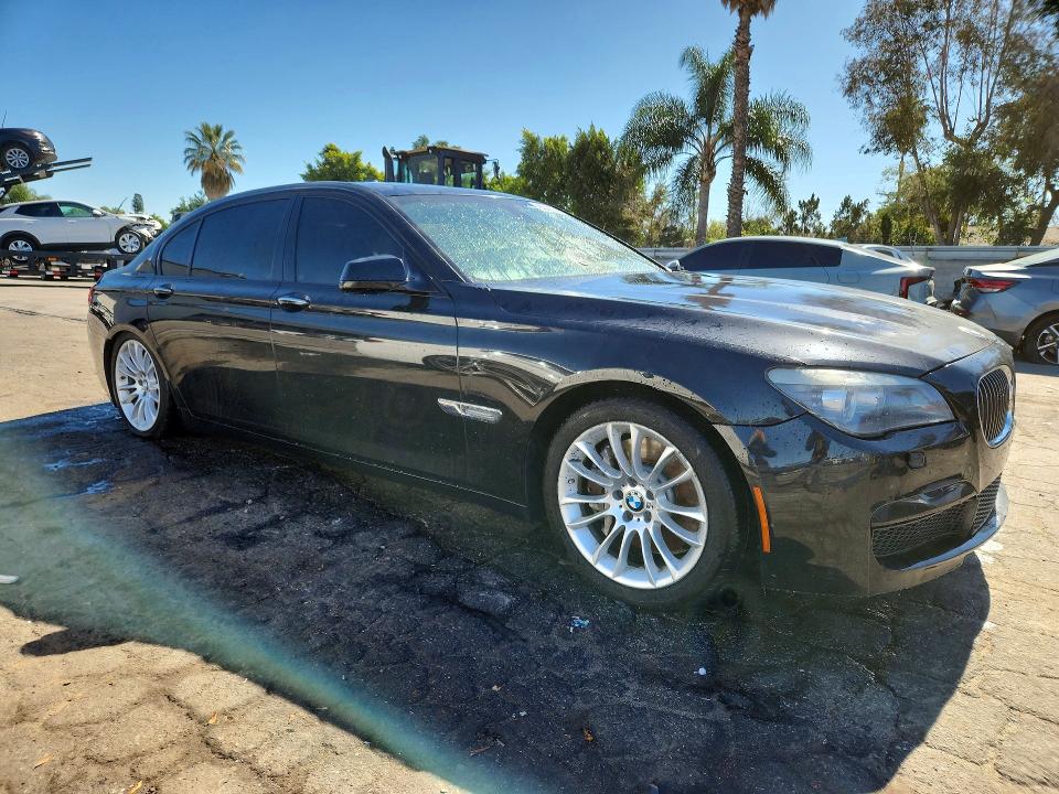 Photo 4 from auction – 2012 BMW 750 with VIN WBAKB8C58CC963205