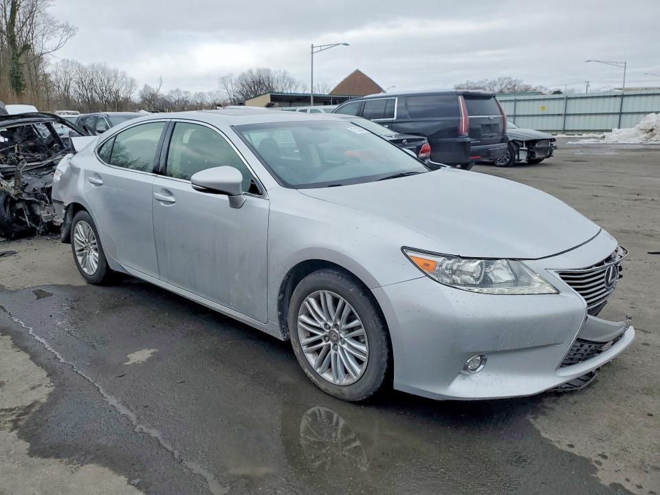 Photo 4 from auction – 2015 LEXUS ES with VIN JTHBK1GGXF2193930
