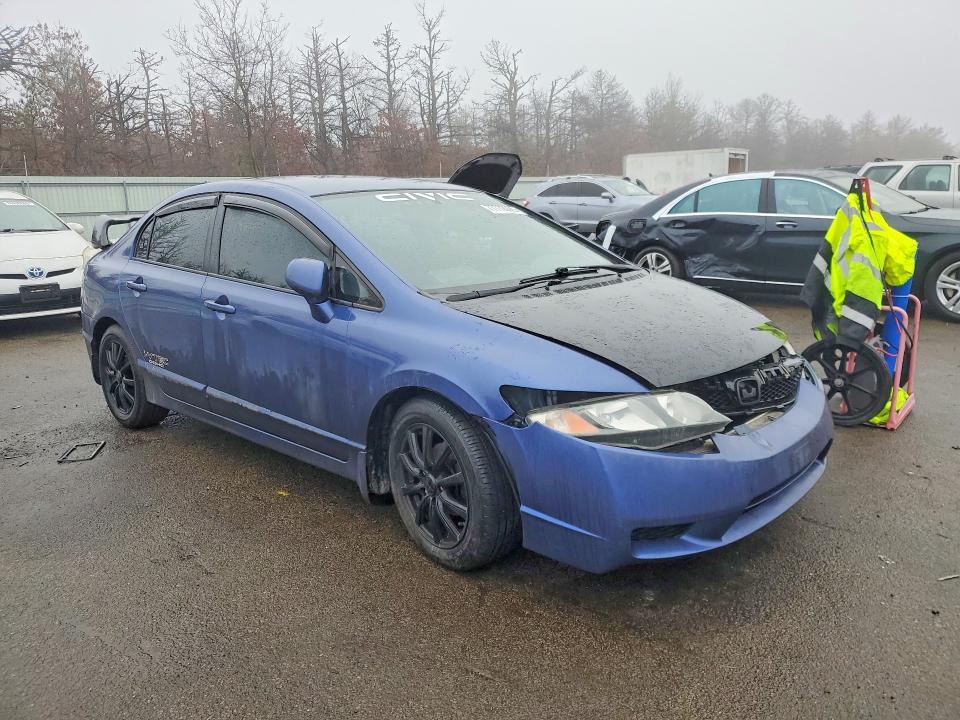 Photo 4 from auction – 2009 HONDA CIVIC with VIN 2HGFA16539H502995
