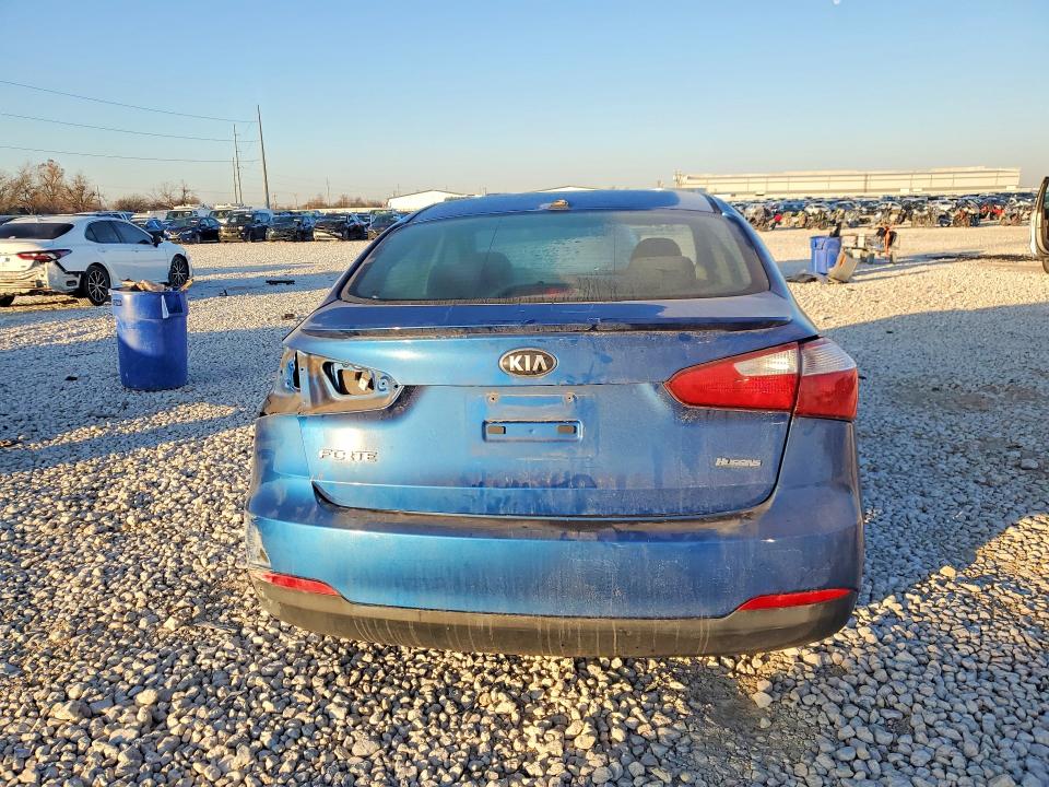 Photo 6 from auction – 2015 KIA FORTE with VIN KNAFX4A63F5317876