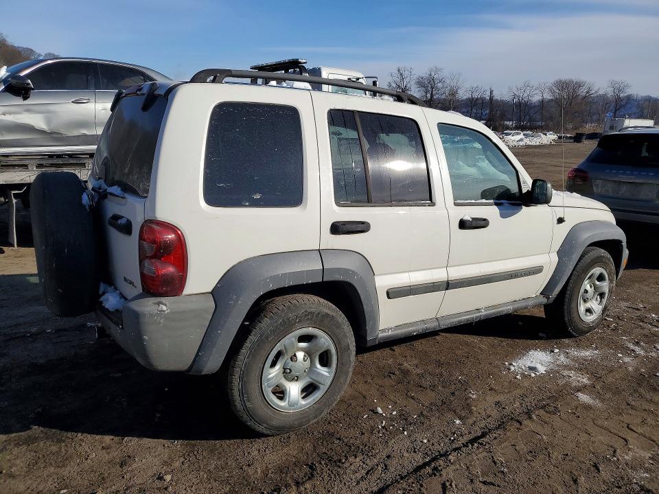 Photo 3 from auction – 2007 JEEP LIBERTY SP with VIN 1J8GL48K47W511617