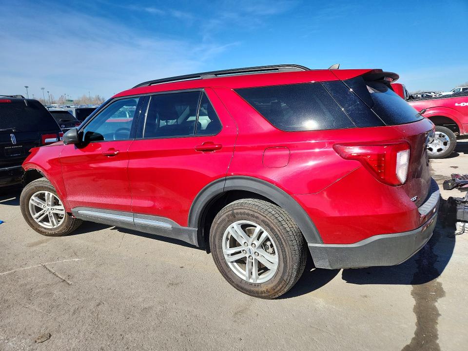 Photo 2 from auction – 2022 FORD EXPLORER with VIN 1FMSK8DH0NGA02553