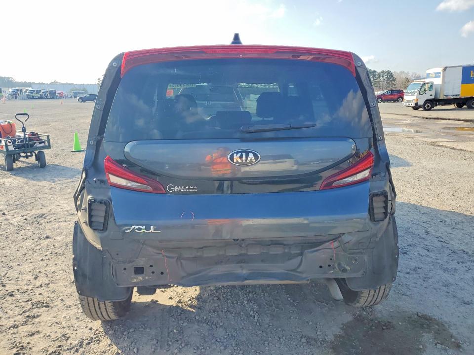 Photo 6 from auction – 2020 KIA SOUL with VIN KNDJ23AU2L7117057