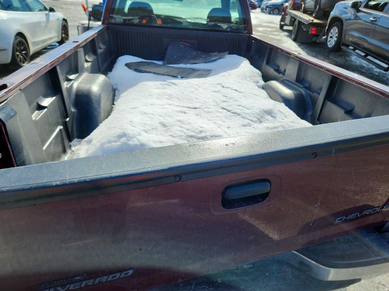 Photo 10 from auction – 2001 CHEVROLET SILVERADO with VIN 1GCEK14V21E317018
