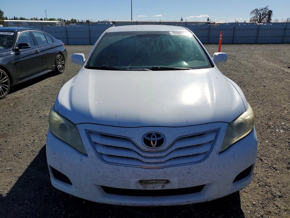Photo 5 from auction – 2010 TOYOTA CAMRY with VIN 4T1BF3EK9AU549446