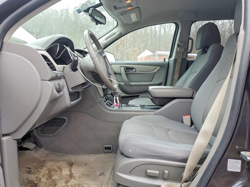 Photo 7 from auction – 2017 CHEVROLET TRAVERSE L with VIN 1GNKRGKD0HJ318186