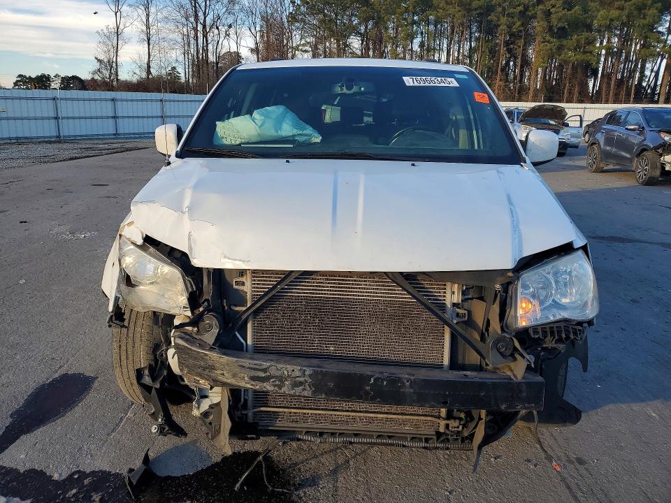 Photo 5 from auction – 2017 DODGE GRAND CARAVAN with VIN 2C4RDGCG3HR799674