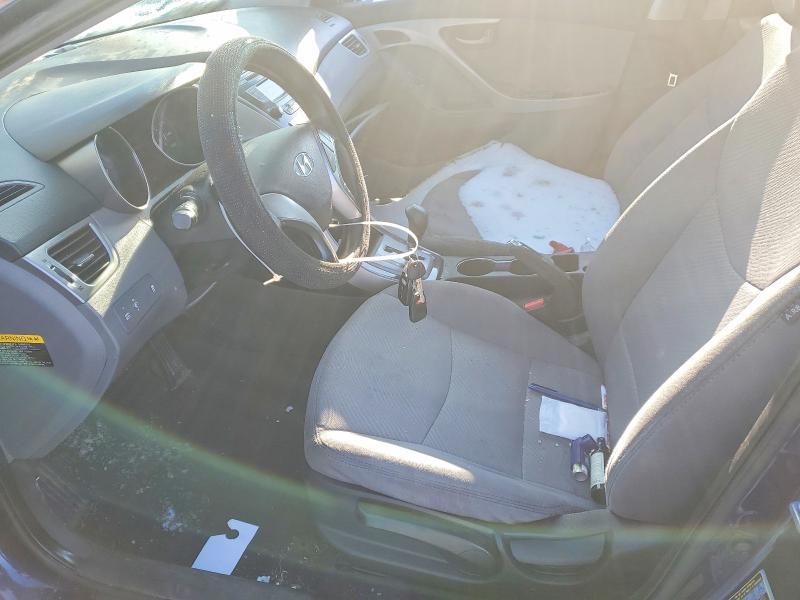 Photo 7 from auction – 2013 HYUNDAI ELANTRA GL with VIN 5NPDH4AE2DH403336