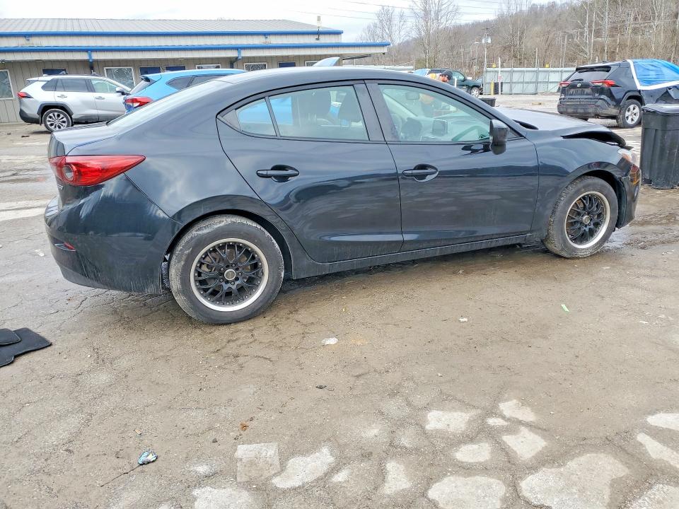 Photo 3 from auction – 2016 MAZDA 3 with VIN 3MZBM1T7XGM278100