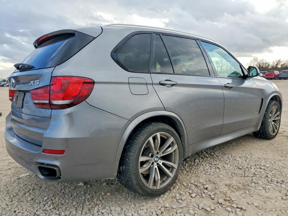 Photo 3 from auction – 2016 BMW X5 with VIN 5UXKR6C52G0J81829