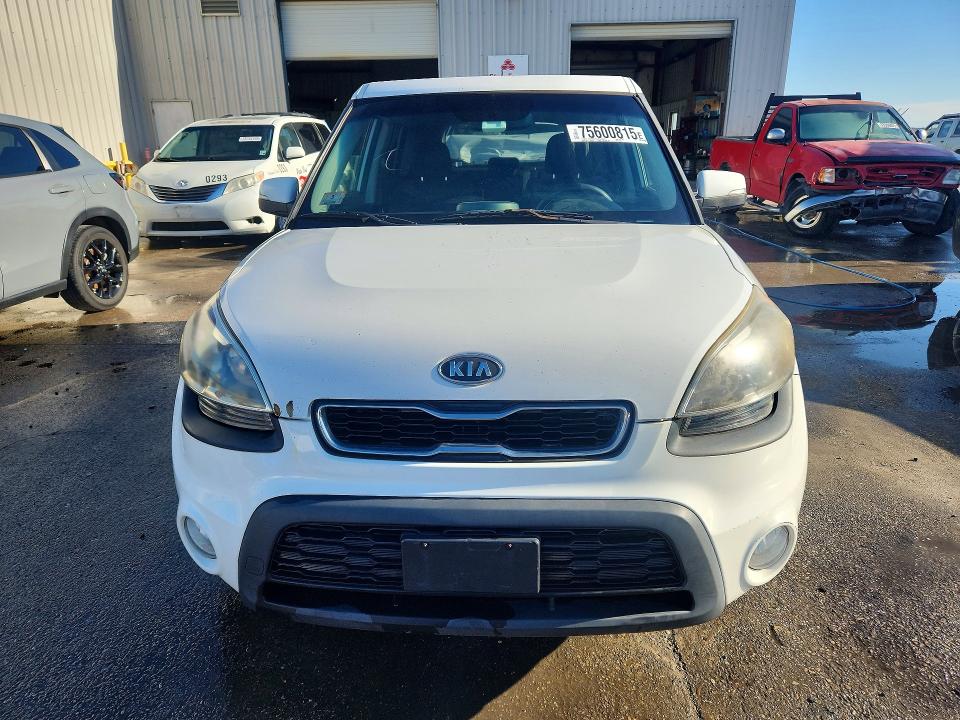 Снимка 5 от търг – 2012 KIA SOUL + с VIN KNDJT2A60C7464007