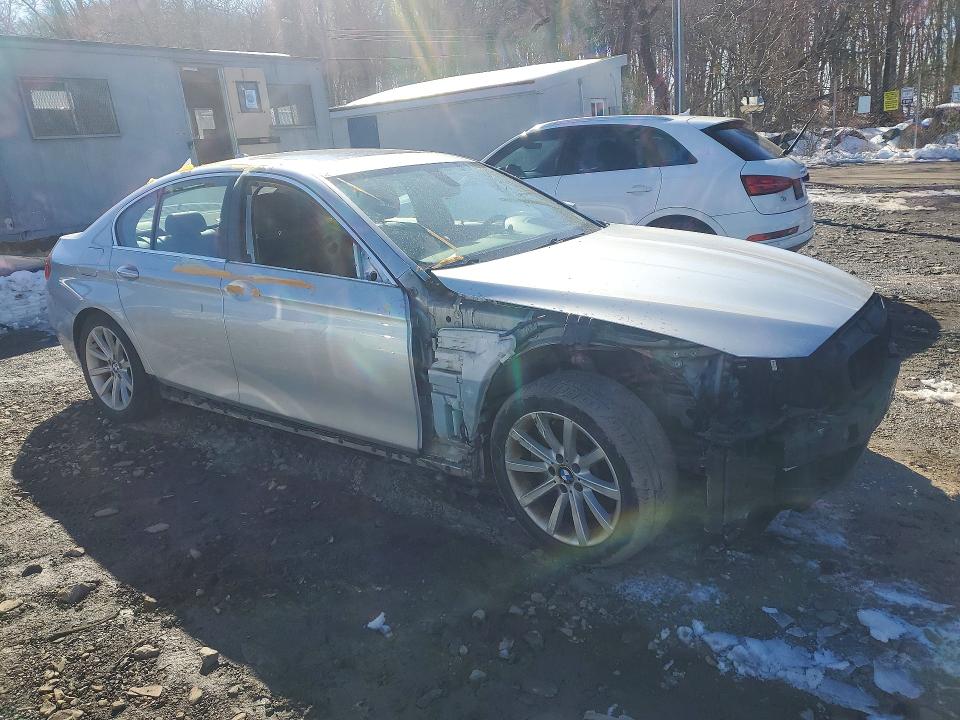 Photo 4 from auction – 2015 BMW 535 XI with VIN WBA5B3C57FD546883