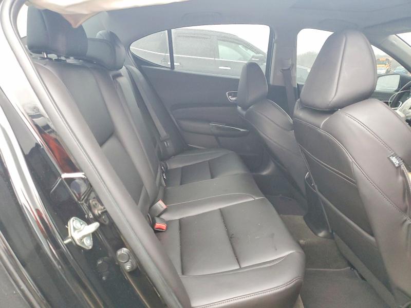 Photo 10 from auction – 2018 ACURA TLX with VIN 19UUB1F36JA002030
