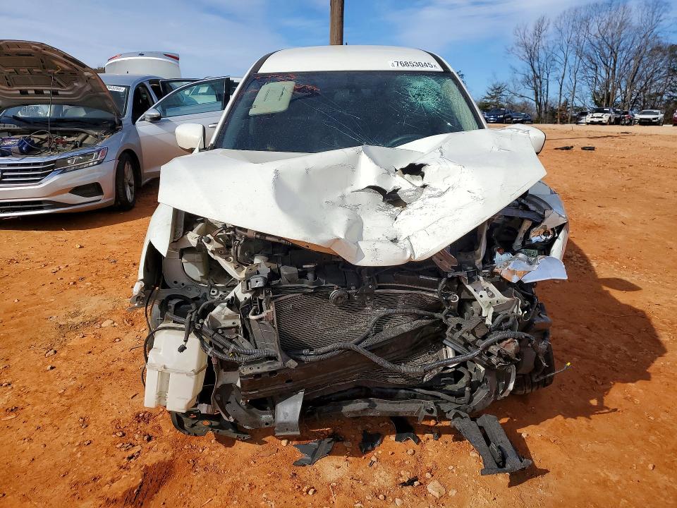 Photo 5 from auction – 2016 NISSAN ROGUE with VIN 5N1AT2MT9GC811442