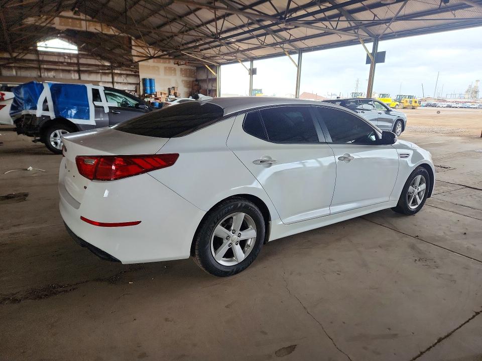 Photo 3 from auction – 2015 KIA OPTIMA with VIN KNAGM4A70F5661302