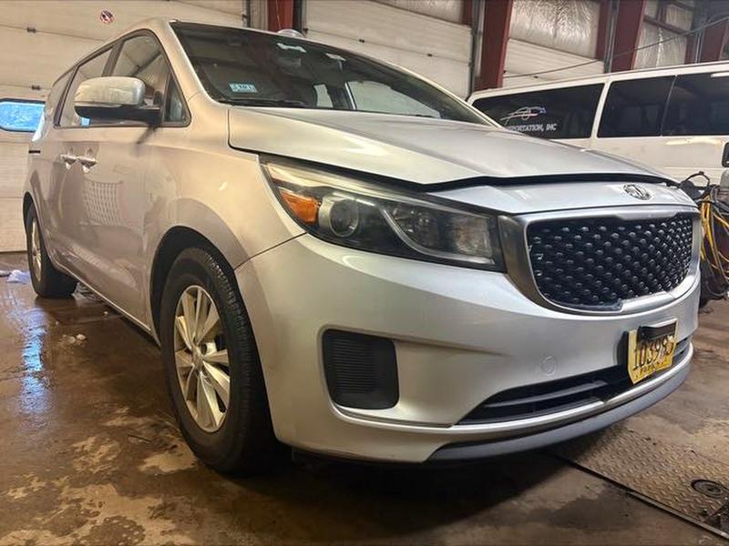 KIA SEDONA 2016 with VIN KNDMA5C19G6104798 - Photo from auction